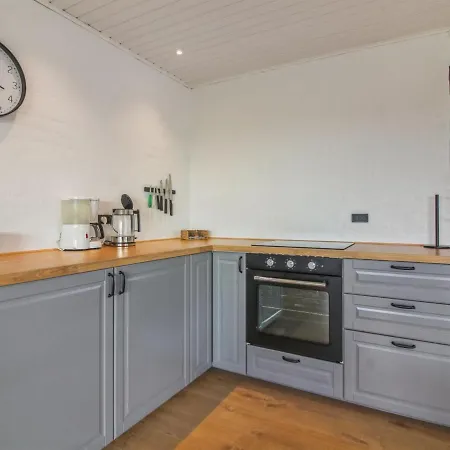 Skyler Holiday home