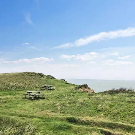Skyler - 400m From The Sea By Interhome *